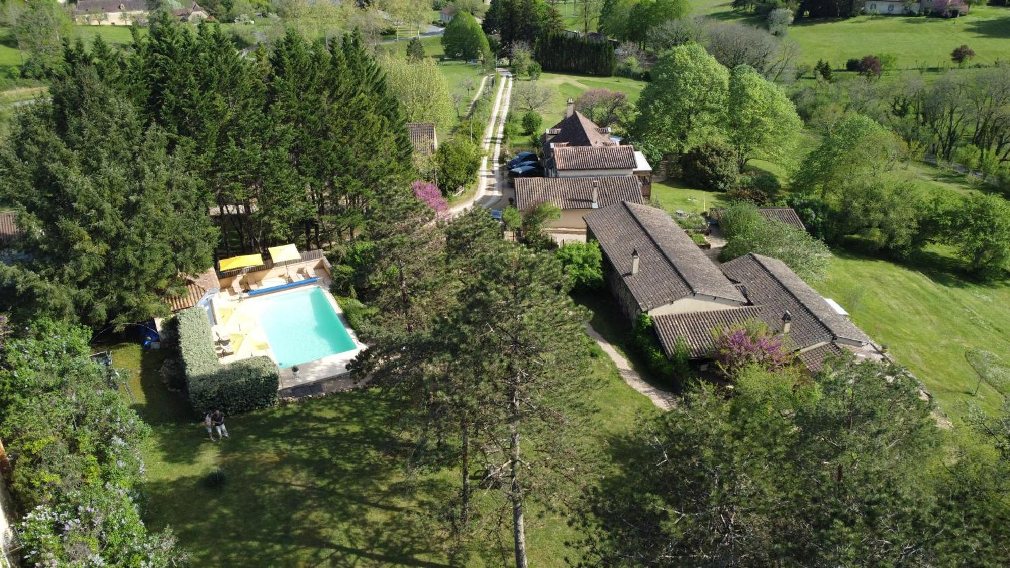 Апартаменты Domaine La Borniotte Saint-Alvere Экстерьер фото